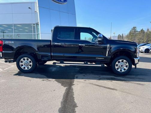 2026 Ford F-350 Lariat Super Duty