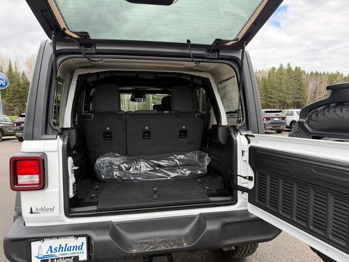 Bright White Clearcoat 2026 Jeep Wrangler Sport