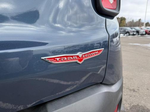 2023 Jeep Renegade Trailhawk