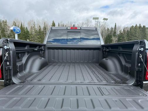 Granite Crystal Clearcoat Metallic 2026 RAM 1500 Laramie