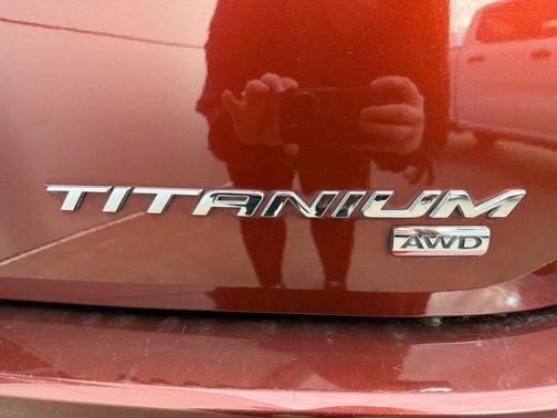 2016 Ford Edge Titanium