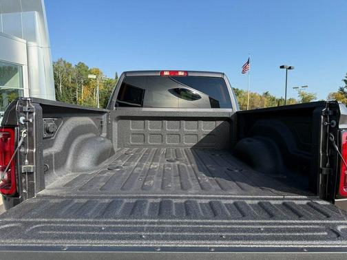 Granite Crystal Clearcoat Metallic 2026 RAM 2500 Big Horn