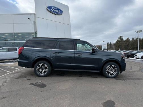 2026 Ford Expedition Max Active