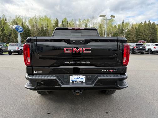 Black 2023 GMC Sierra 1500 AT4X