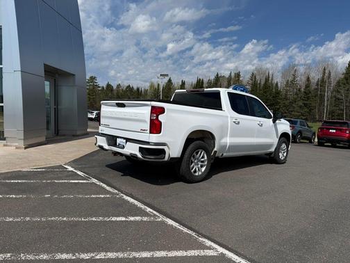 Summit White 2021 Chevrolet Silverado 1500 RST