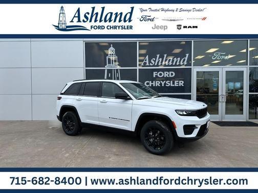2025 Jeep Grand Cherokee Laredo