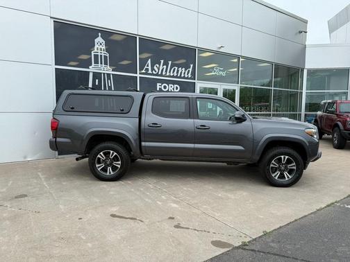 2019 Toyota Tacoma TRD Sport