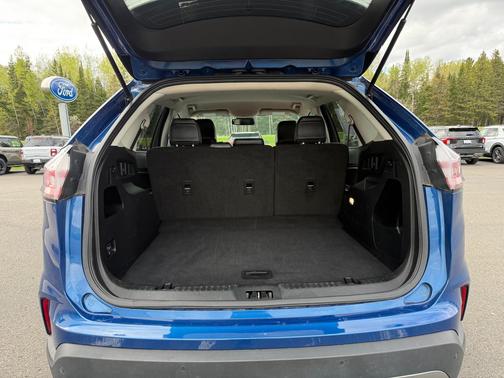 Blue Metallic 2024 Ford Edge SEL