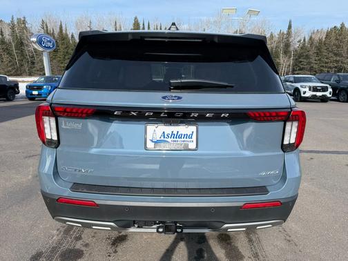 Vapor Blue Metallic 2026 Ford Explorer Active