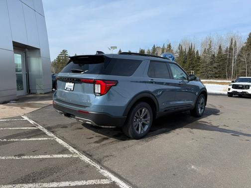 Vapor Blue Metallic 2026 Ford Explorer Active