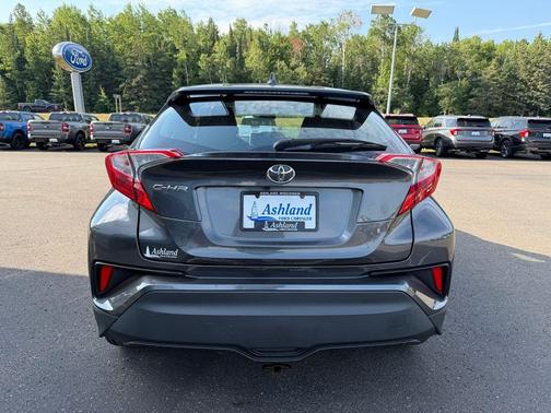 Magnetic Gray Metallic 2021 Toyota C-HR LE