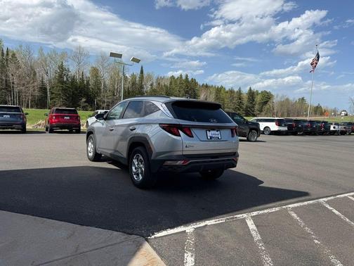 Shimmering Silver 2024 Hyundai TUCSON SEL