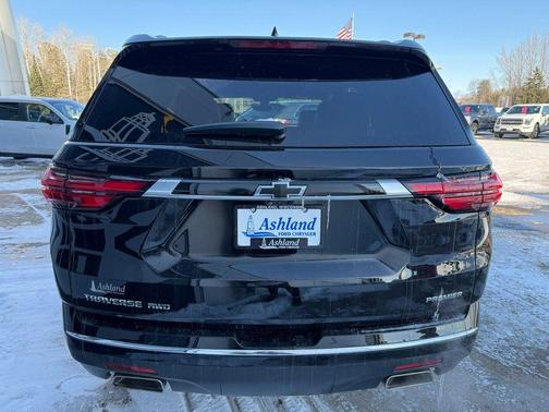 2023 Chevrolet Traverse Premier