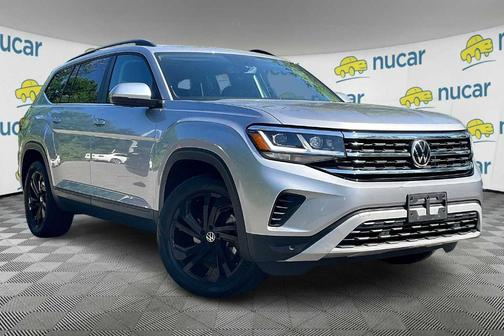 2022 Volkswagen Atlas 3.6L SE w/Technology