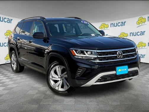 2022 Volkswagen Atlas 3.6L SE w/Technology
