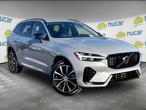 2025 Volvo XC60 B5 Plus