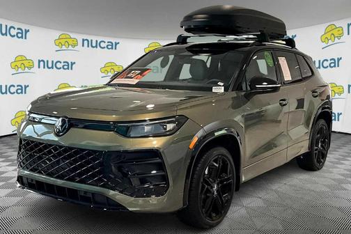 2025 Volkswagen Tiguan 2.0T SE R-Line Black