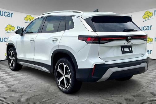 2025 Volkswagen Tiguan 2.0T SE
