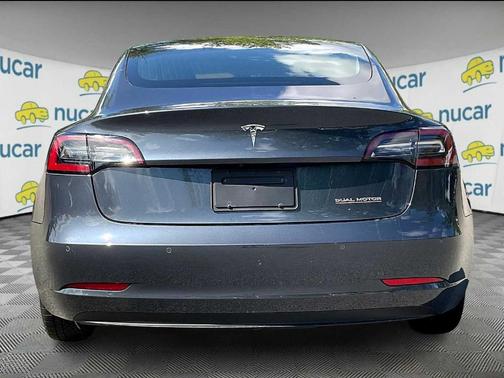 2020 Tesla Model 3 Performance