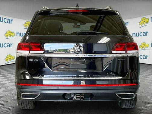 Deep Black Pearl Effect 2023 Volkswagen Atlas 3.6L SE w/Technology