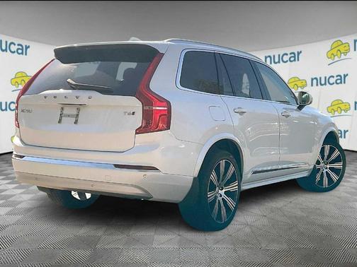 2022 Volvo XC90 T6 Inscription 7 Passenger