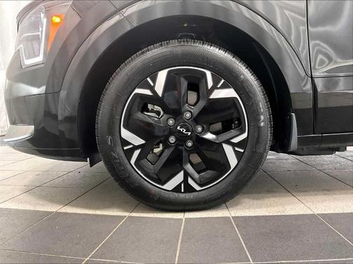 2025 Kia Niro EV Wave