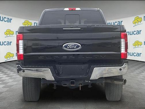 Black 2019 Ford F-250 Lariat