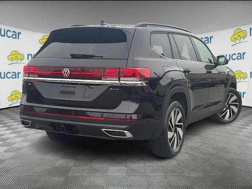 2024 Volkswagen Atlas 2.0T SE