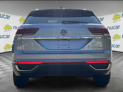 2022 Volkswagen Atlas Cross Sport 2.0T SE w/Technology