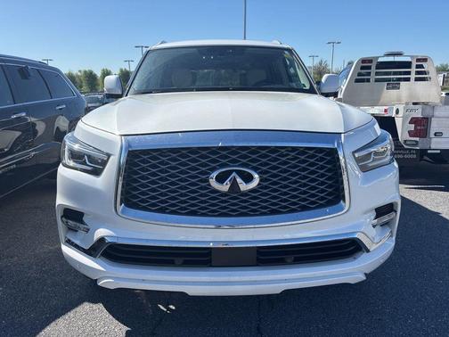 Moonstone White 2019 INFINITI QX80 Luxe