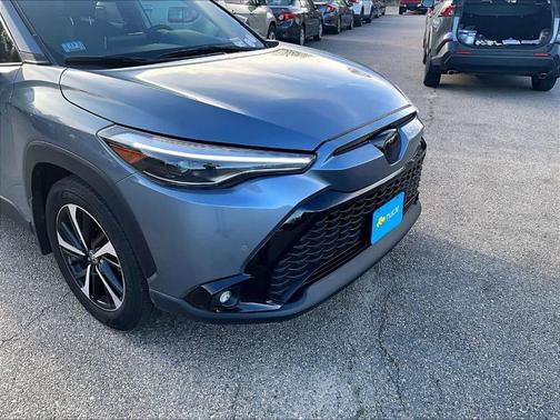 Gray 2024 Toyota Corolla Cross Hybrid XSE