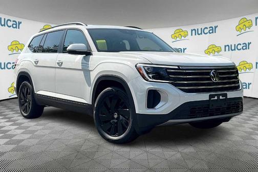 2025 Volkswagen Atlas 2.0T SE
