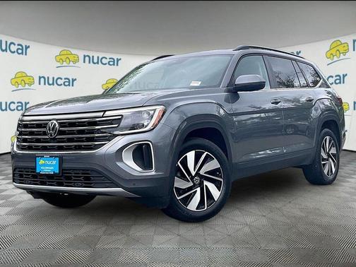 Platinum Gray Metallic 2025 Volkswagen Atlas 2.0T SE