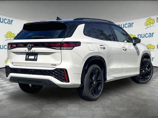 Ascot Grey With Black Roof 2026 Volkswagen Tiguan 2.0T SE R-Line Black