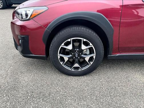 Venetian Red Pearl 2019 Subaru Crosstrek 2.0i Premium