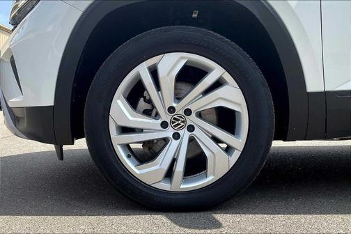 2022 Volkswagen Atlas 3.6L SE w/Technology