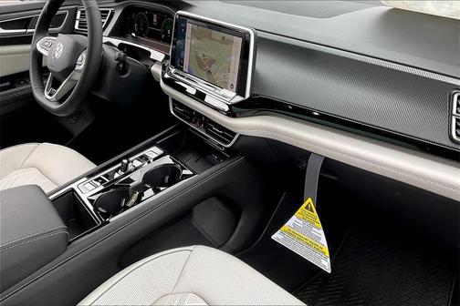 2025 Volkswagen Atlas Cross Sport 2.0T SEL Premium R-Line