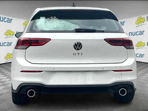 2025 Volkswagen Golf GTI 2.0T SE