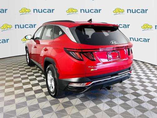 Red 2022 Hyundai TUCSON SEL