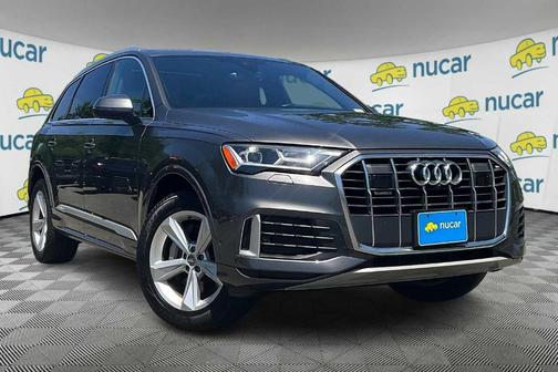 2023 Audi Q7 45 Premium Plus