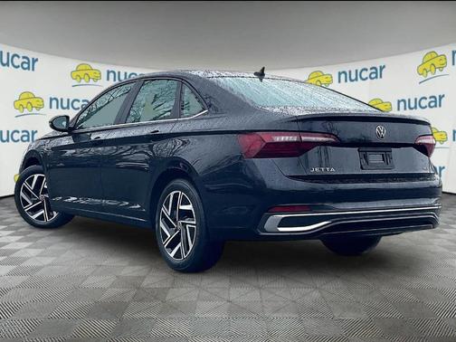 Deep Black Pearl Effect 2022 Volkswagen Jetta 1.5T SEL