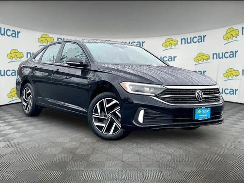 Deep Black Pearl Effect 2022 Volkswagen Jetta 1.5T SEL