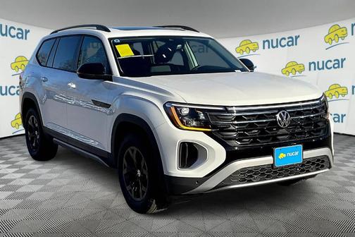 2025 Volkswagen Atlas 2.0T Peak Edition