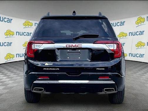 Black 2023 GMC Acadia Denali