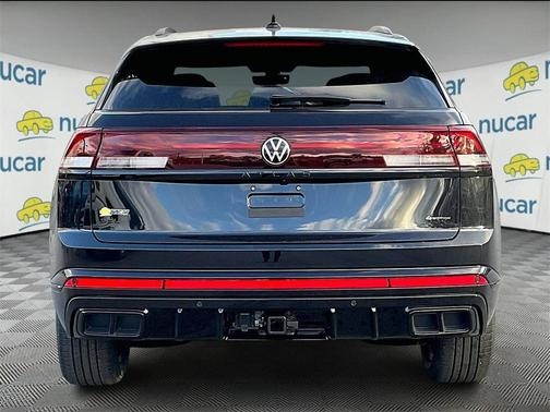 2026 Volkswagen Atlas Cross Sport 2.0T SEL R-Line Black