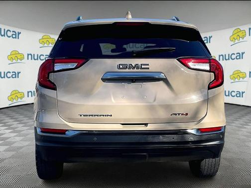 Desert Sand Metallic 2022 GMC Terrain AT4