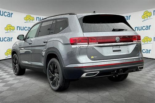 2025 Volkswagen Atlas 2.0T SE
