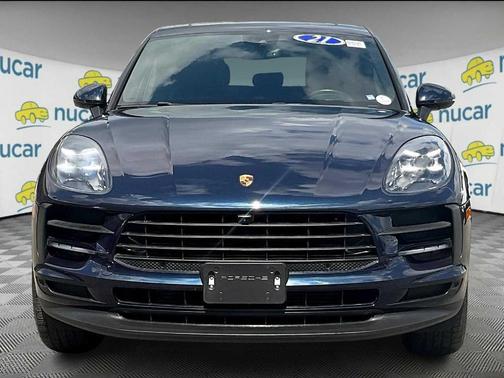 2021 Porsche Macan Base