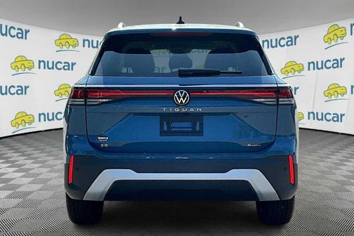 2025 Volkswagen Tiguan 2.0T SE