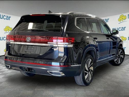 Deep Black Pearl Effect 2025 Volkswagen Atlas 2.0T SEL